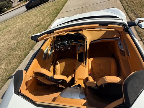 Used 2024 Chevrolet Corvette Stingray Convertible 2D w/ Z51 Performance Package image 11