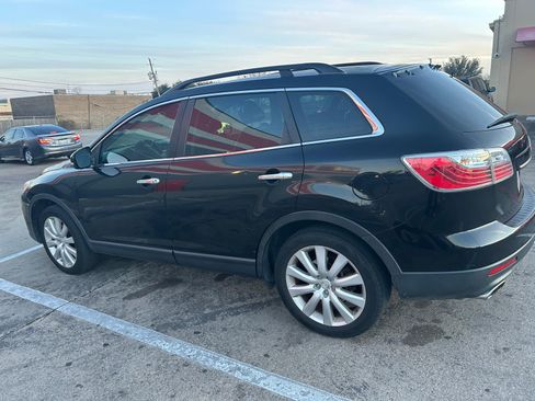 Used 2010 MAZDA CX-9 Grand Touring w/ Moonroof & Bose Audio Pkg image 2