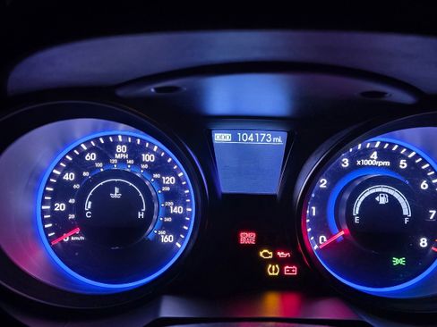 Used 2013 Hyundai Genesis 2.0T image 14