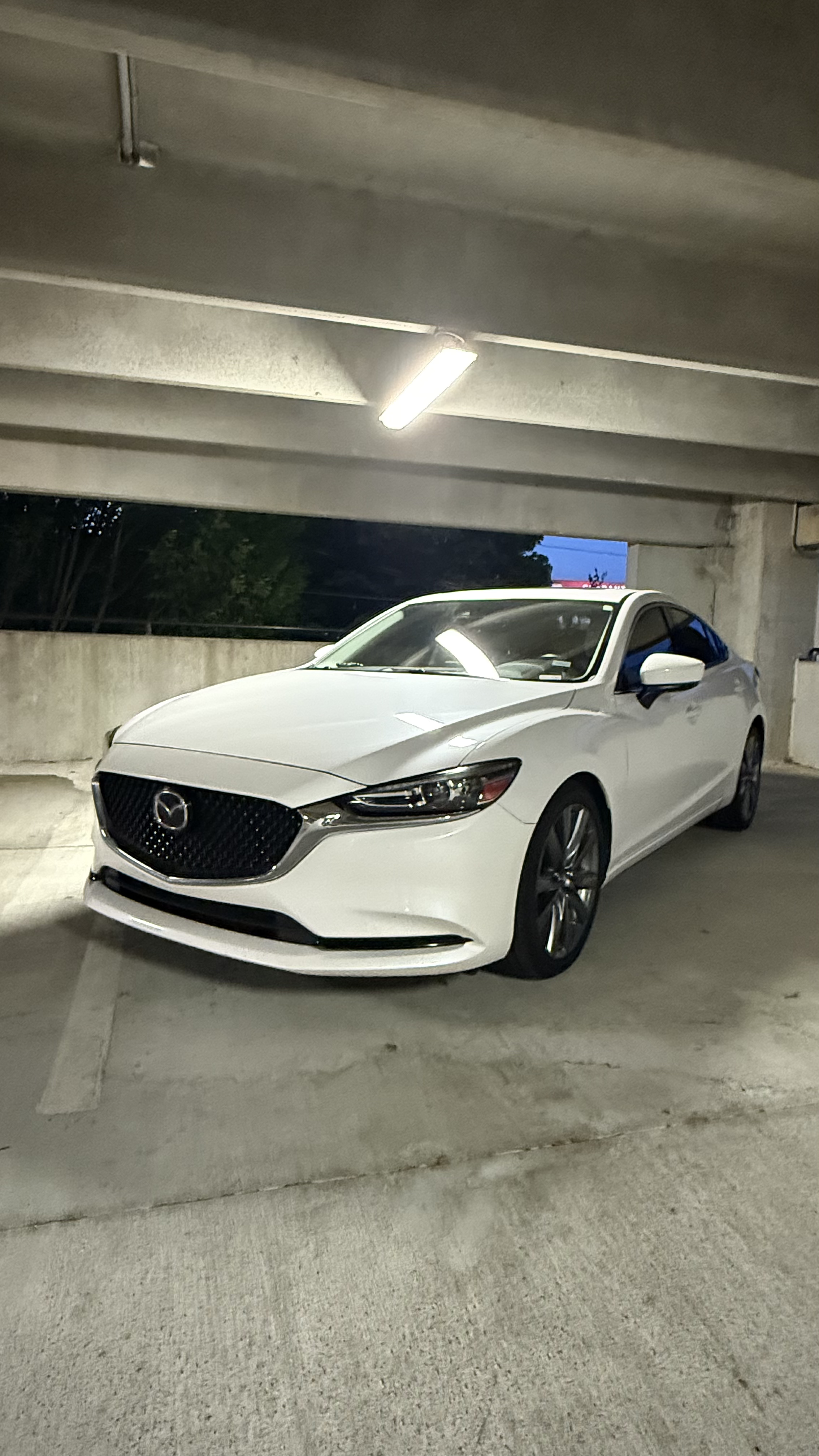 Used 2018 MAZDA MAZDA6 Grand Touring FWD image 4