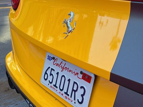 Used 2015 Ferrari California T image 13