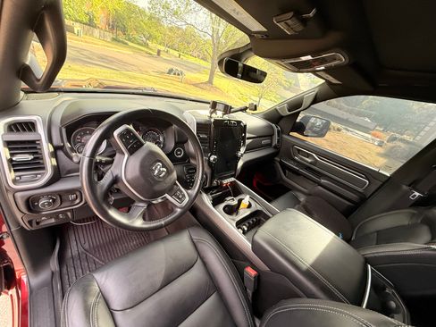 Used 2021 RAM 1500 Big Horn image 12