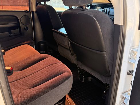 Used 2004 Dodge Ram 2500 Truck SLT w/ Trailer Tow Group image 10