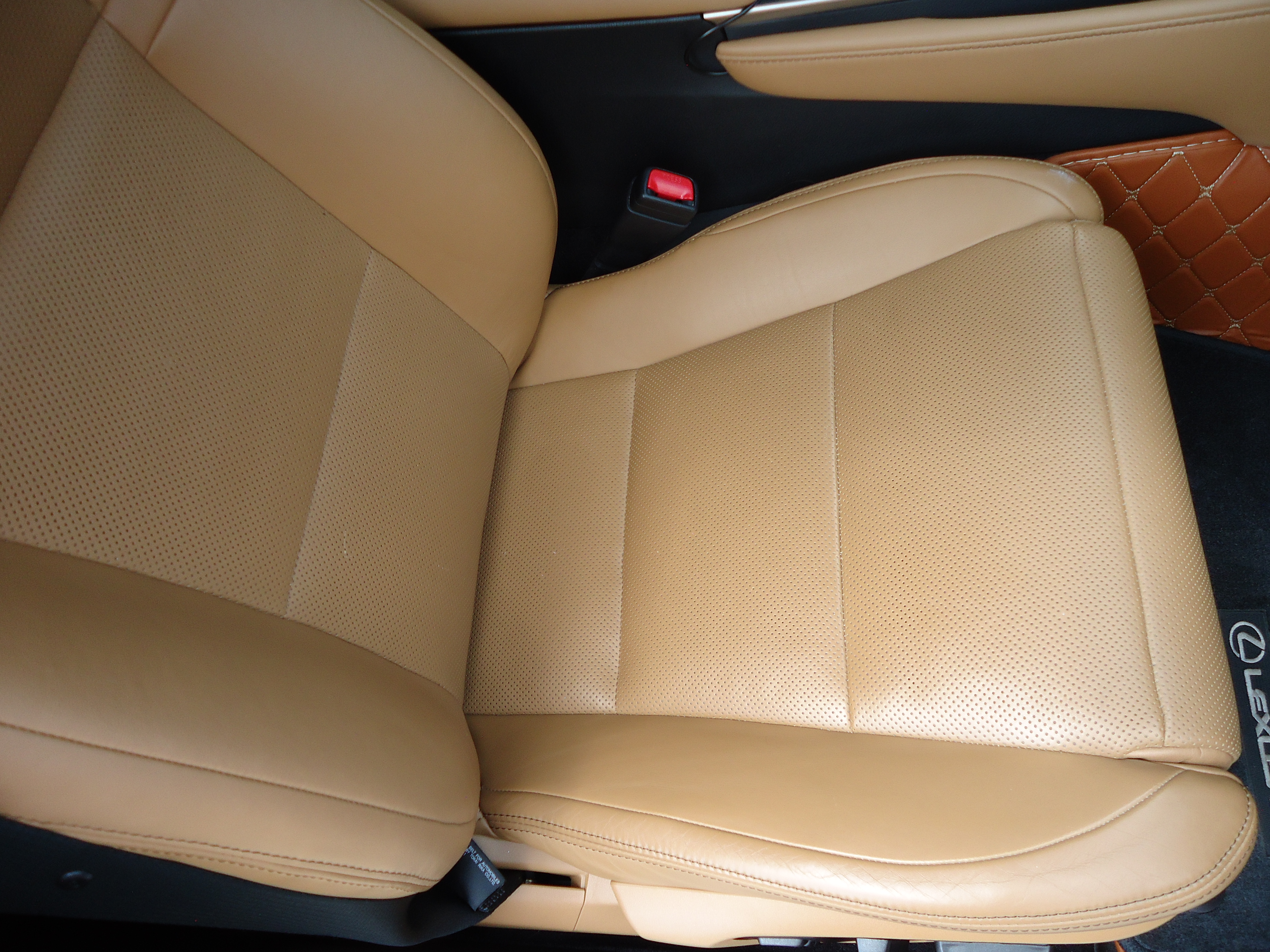 Used 2013 Lexus GS 350 AWD w/ Luxury Pkg w/Cold Weather Pkg image 18