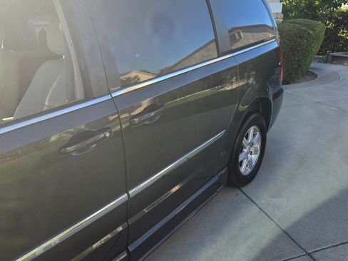 Used 2012 Chrysler Town & Country Touring w/ Entertainment Group #1 image 12