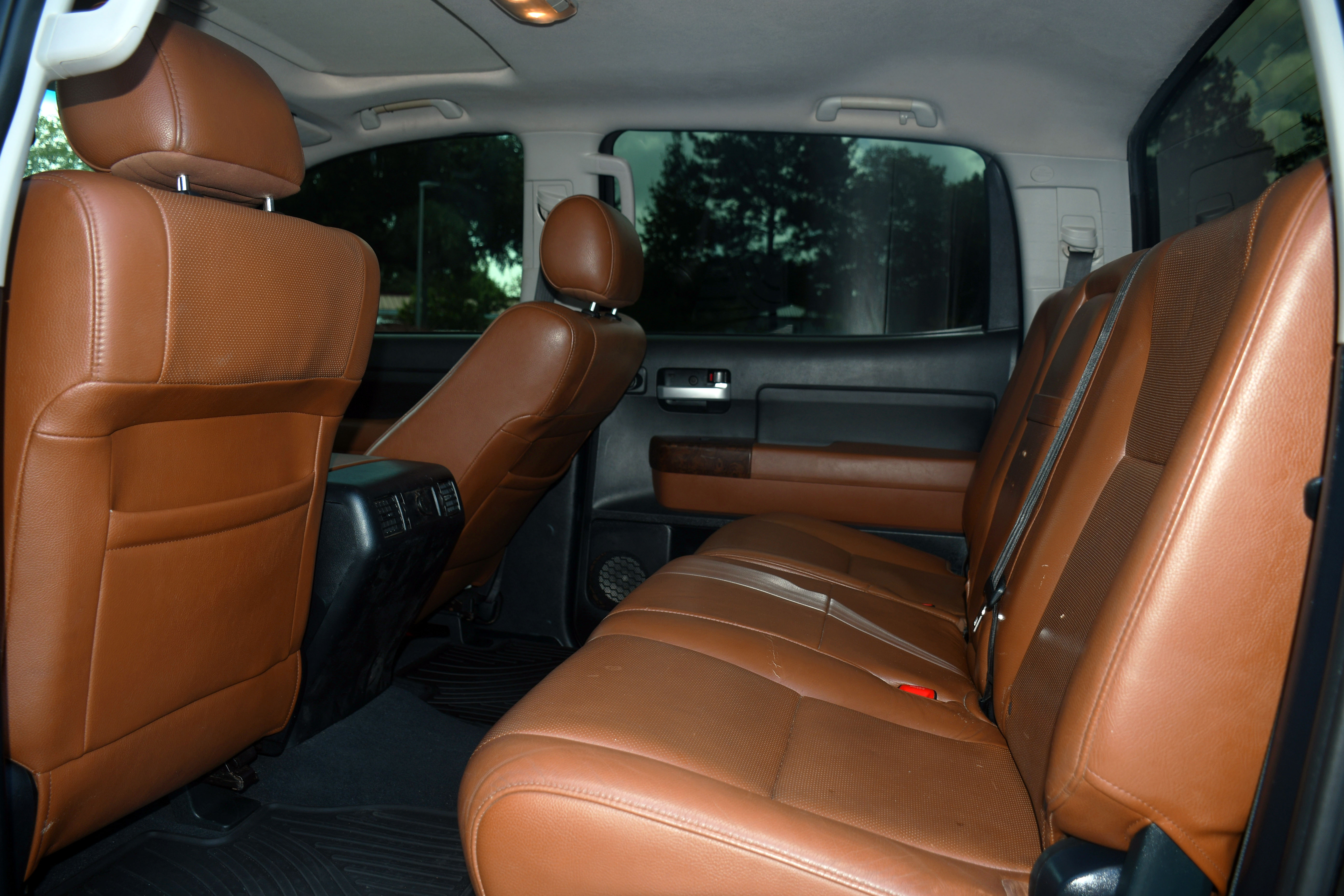Used 2013 Toyota Tundra Platinum AWD/4WD image 16