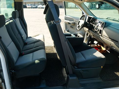 Used 2007 Chevrolet Silverado 1500 W/T image 10