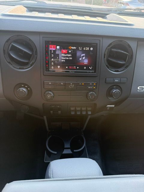 Used 2016 Ford F250 XL w/ Power Equipment Group AWD/4WD image 18