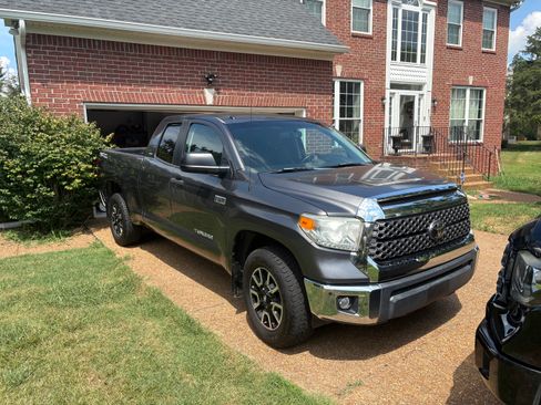 Used 2016 Toyota Tundra SR5 image 17