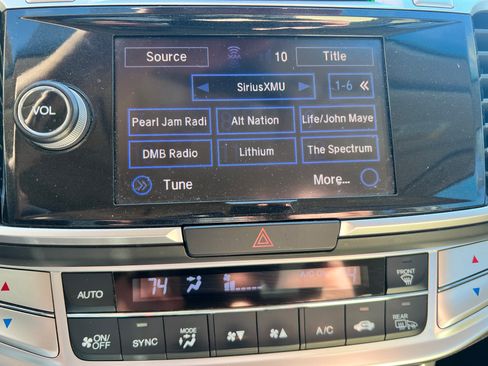 Used 2015 Honda Accord EX-L image 14