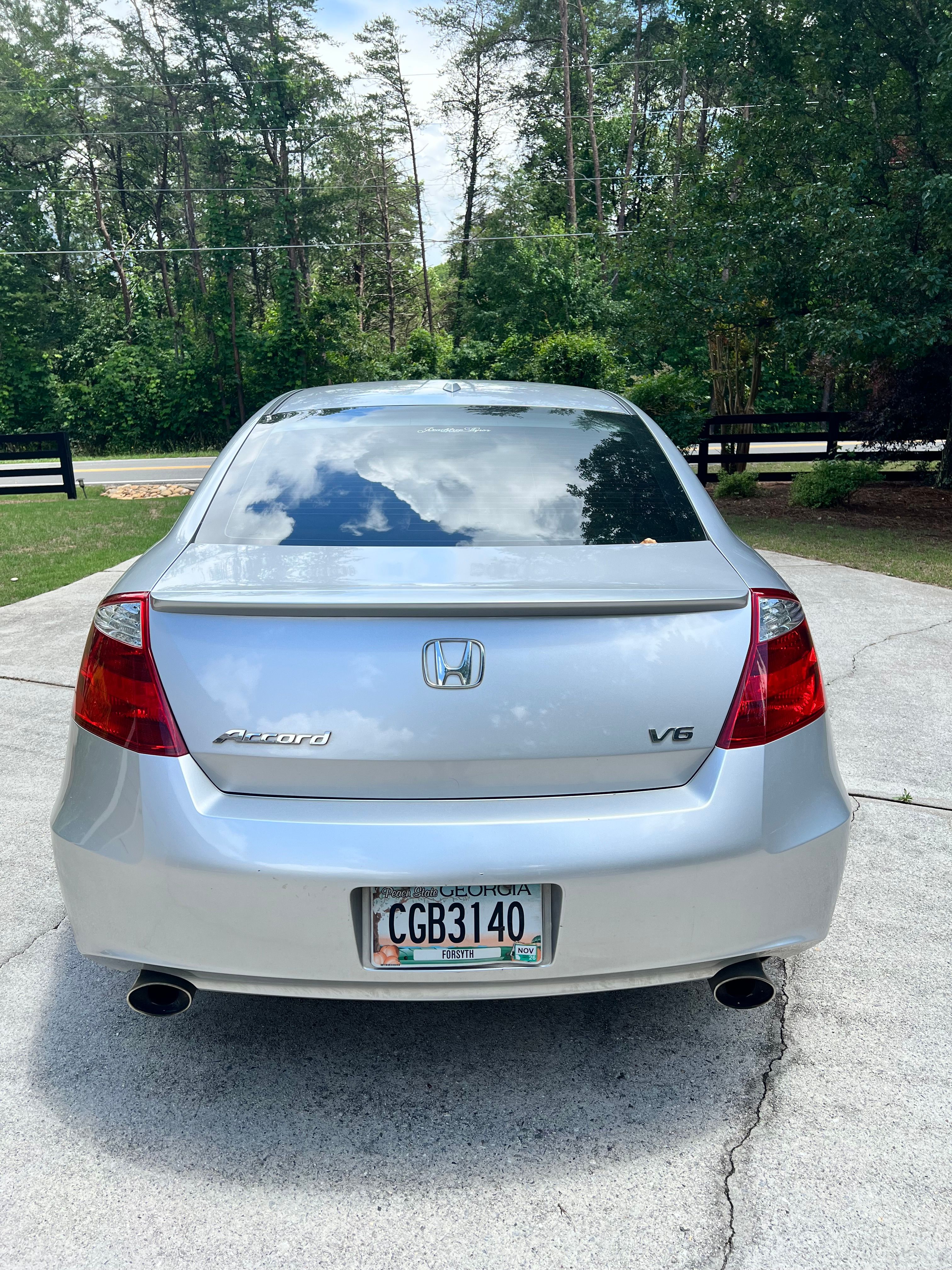 Used 2009 Honda Accord EX-L image 2
