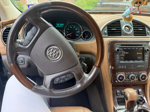 Used 2014 Buick Enclave Leather FWD image 13