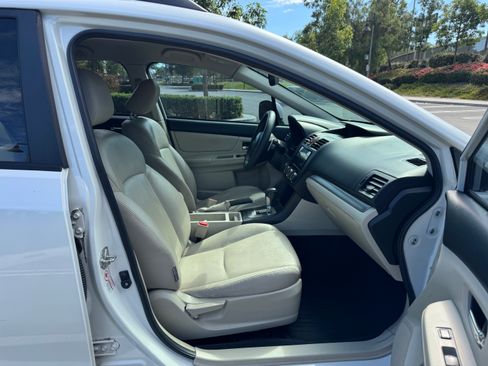 Used 2014 Subaru Crosstrek 2.0i Limited w/ Popular Package #2 AWD/4WD image 10