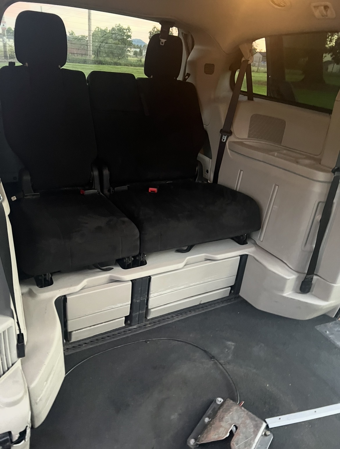 Used 2011 Dodge Grand Caravan Mainstreet w/ PWR Convenience Group FWD image 12