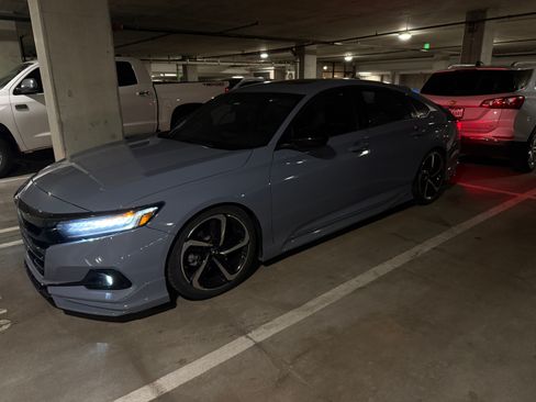 Used 2022 Honda Accord Sport image 10