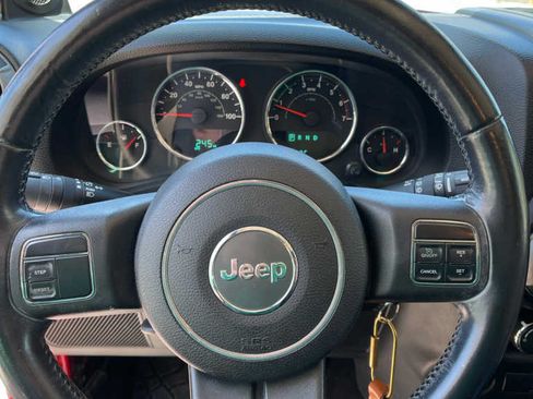 Used 2011 Jeep Wrangler Sport image 9