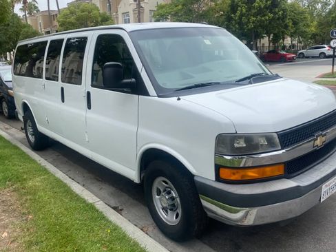 Used 2013 Chevrolet Express 3500 LT w/ LT Preferred Equipment Group image 6