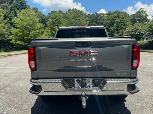 Used 2019 GMC Sierra 1500 SLE w/ SLE Value Package AWD/4WD image 6