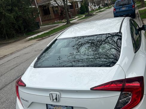 Used 2016 Honda Civic LX image 4