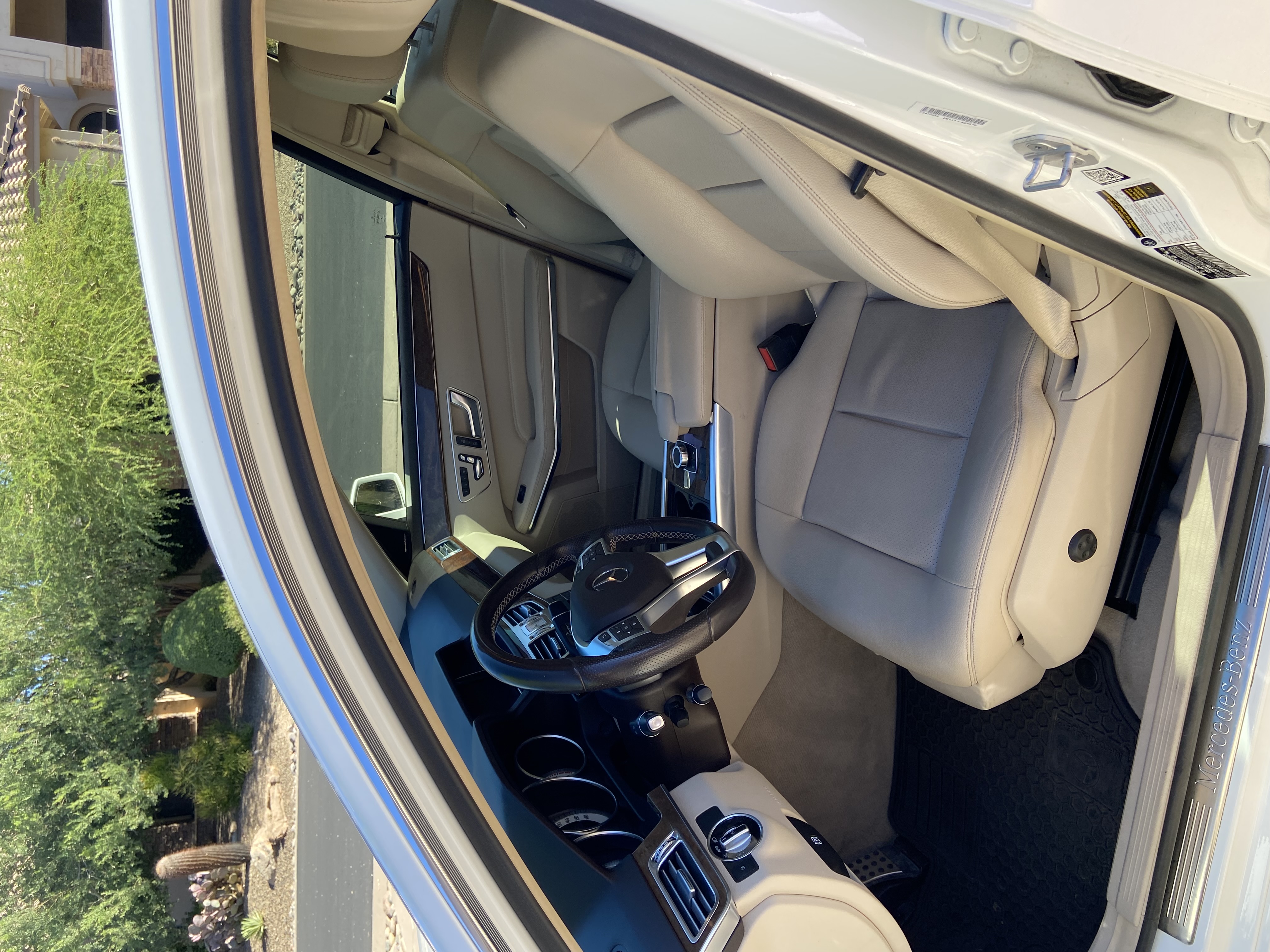 Used 2016 Mercedes-Benz E 350 Sedan image 5