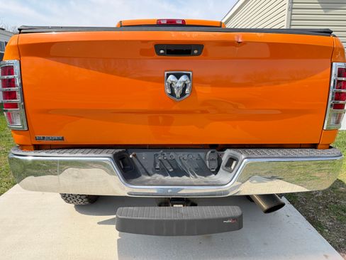 Used 2013 RAM 2500 Tradesman w/ Chrome Appearance Group AWD/4WD image 25