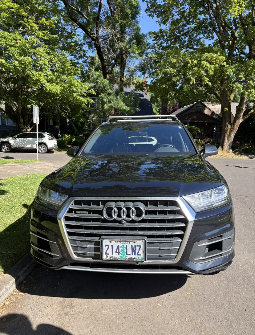 Used 2017 Audi Q7 3.0T Premium Plus w/ Premium Plus Package AWD/4WD image 10