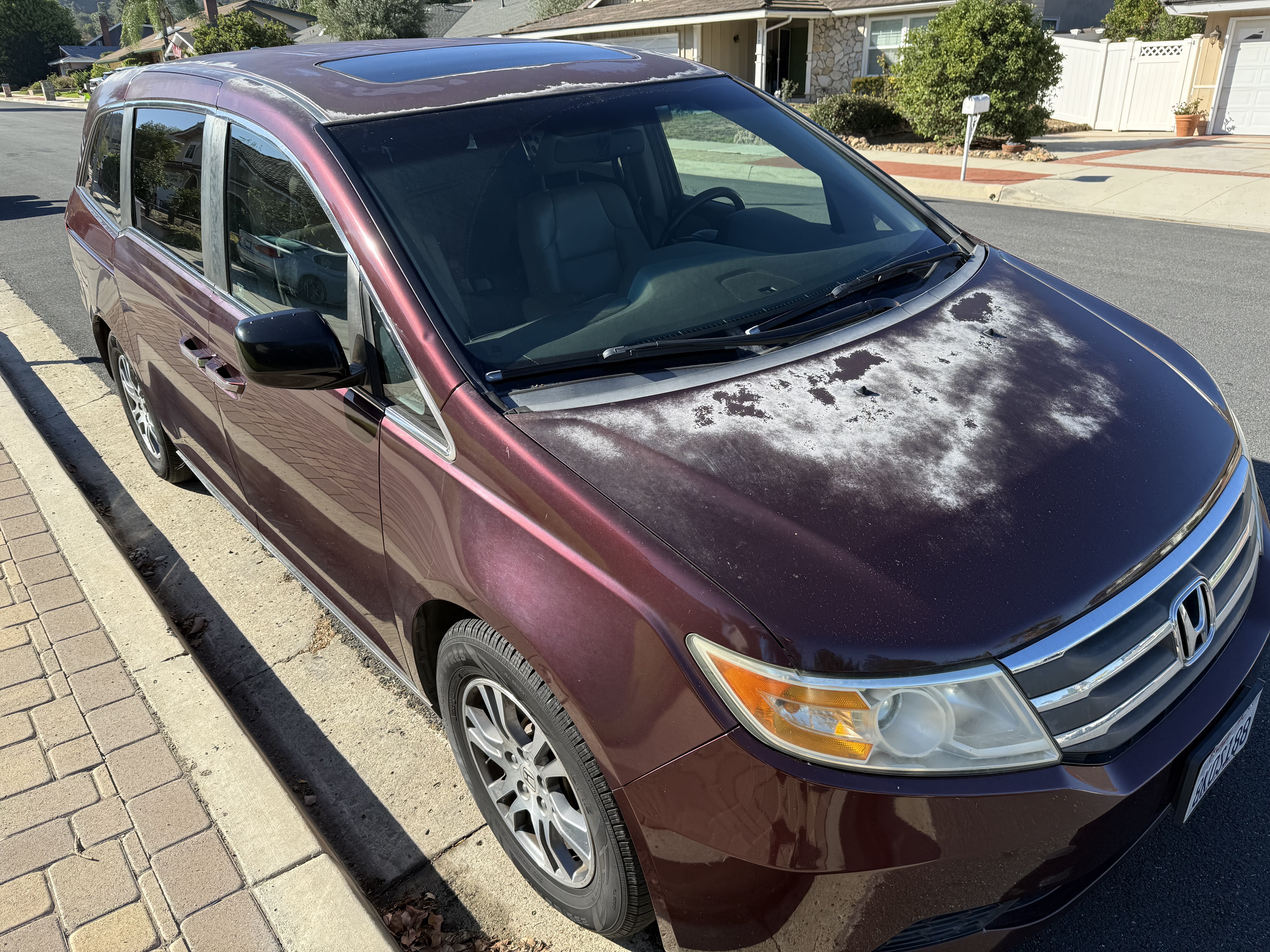 Used 2011 Honda Odyssey EX-L image 1