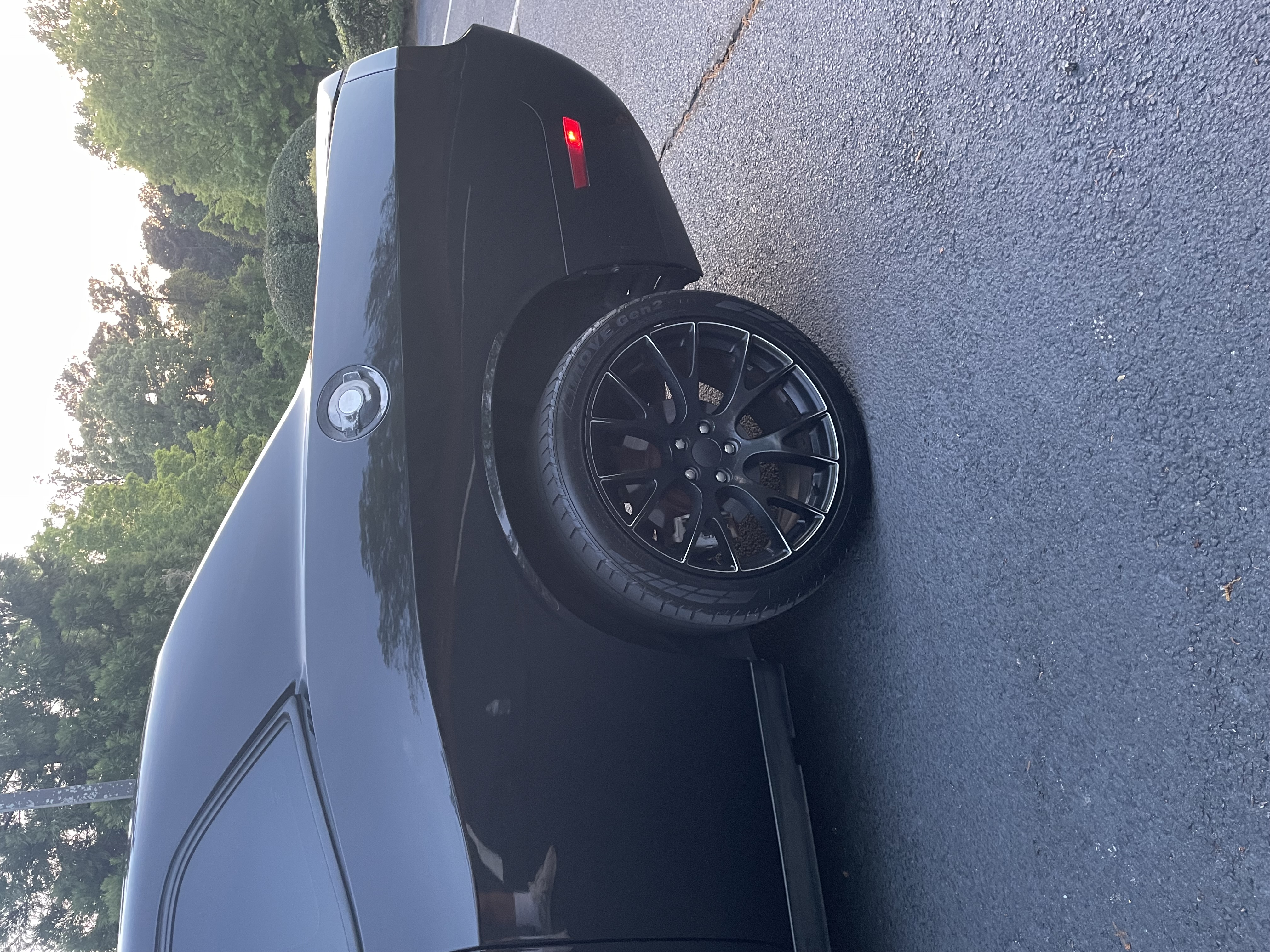 Used 2013 Dodge Challenger R/T RWD image 19