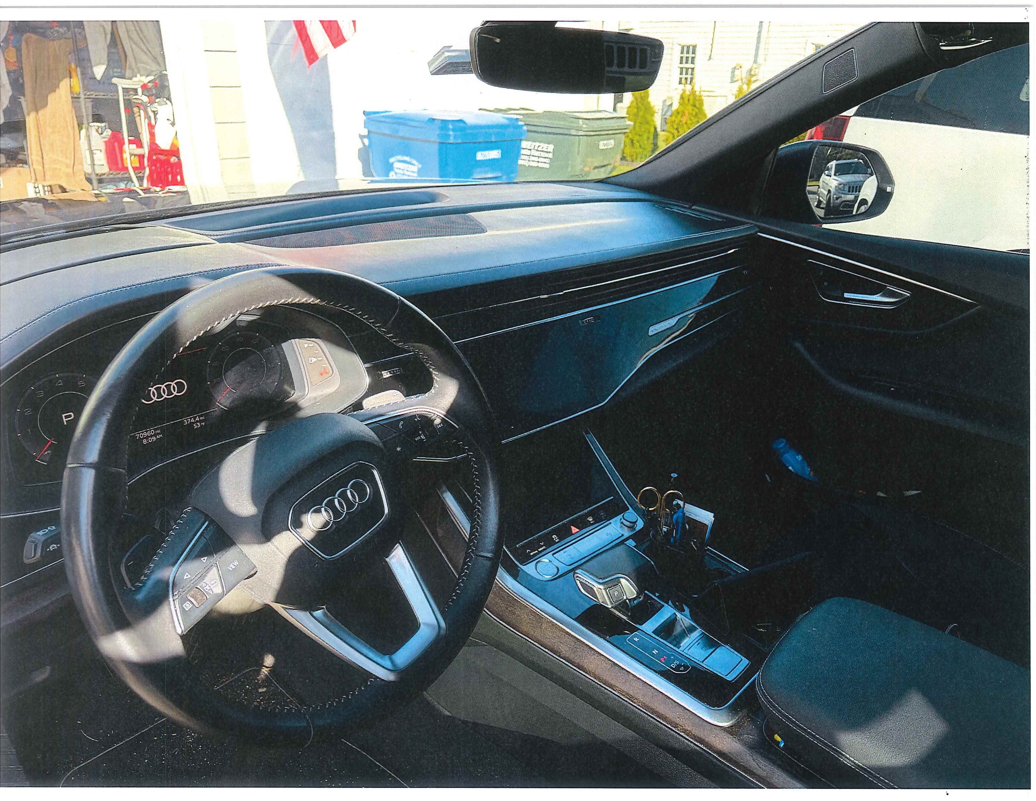 Used 2020 Audi Q8 Prestige w/ Prestige Package AWD/4WD image 4