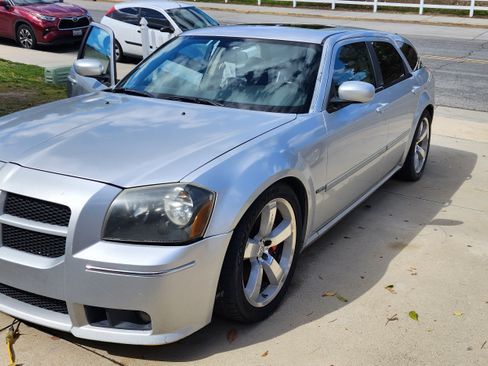 Used 2006 Dodge Magnum SRT8 w/ SRT Option Group III image 1