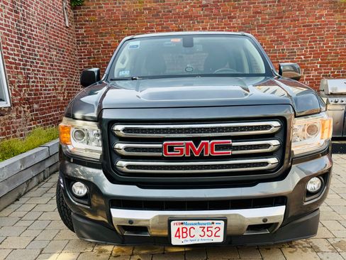 Used 2015 GMC Canyon SLE w/ All-Terrain Package AWD/4WD image 6
