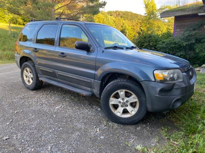 Used 2005 Ford Escape XLT
