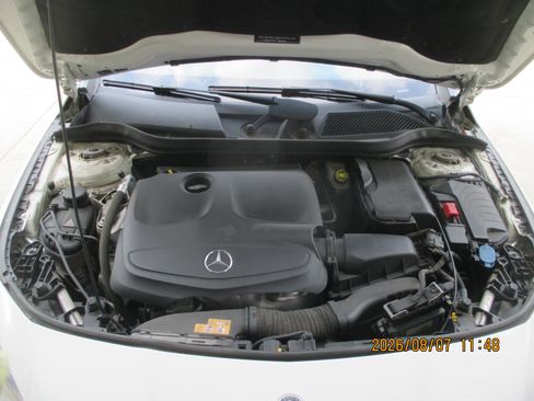 Used 2018 Mercedes-Benz CLA 250 4MATIC image 8