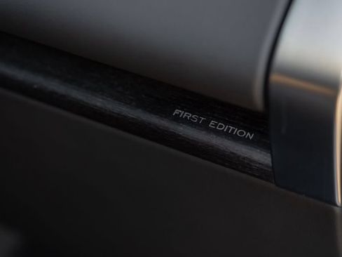 Used 2023 Land Rover Range Rover First Edition image 14