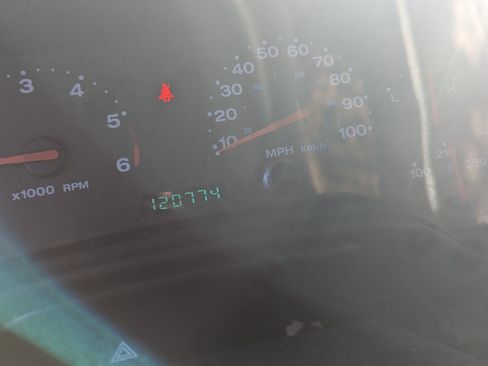 Used 2004 Jeep Wrangler 4WD image 6