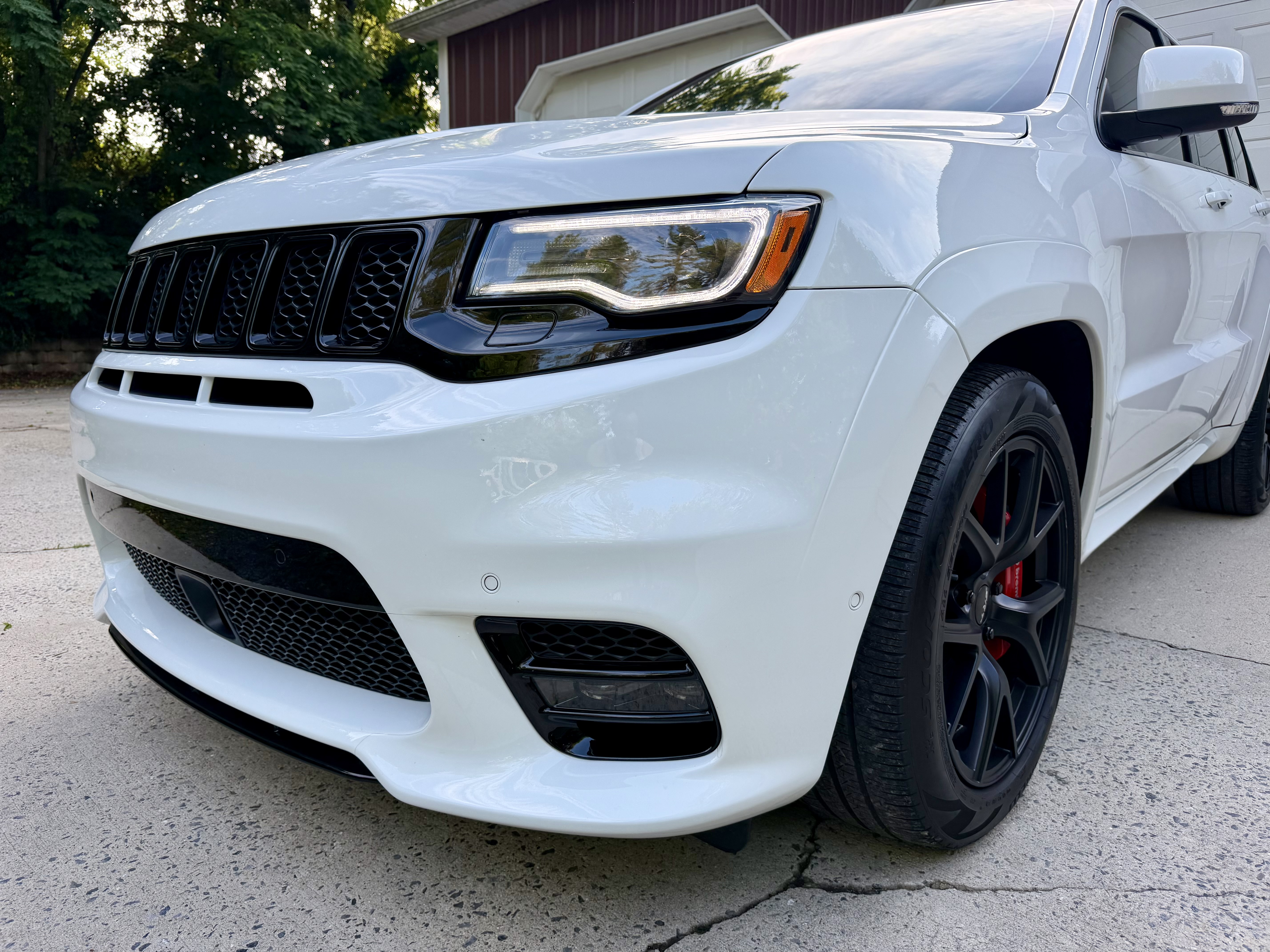 Used 2020 Jeep Grand Cherokee SRT AWD/4WD image 5