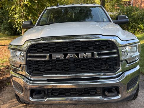 Used 2019 RAM 5500 Tradesman w/ Electrical Accessory Group AWD/4WD image 1