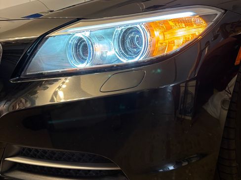 Used 2015 BMW Z4 sDrive28i image 19