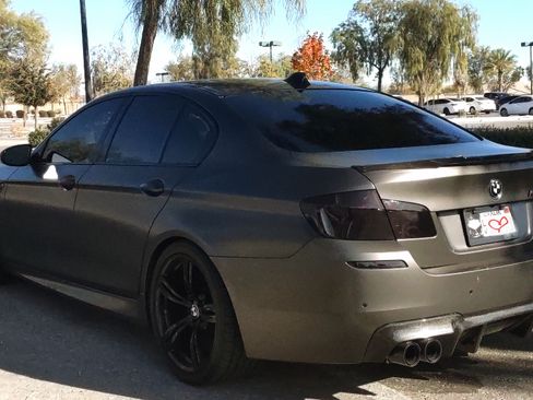 Used 2014 BMW M5 image 5