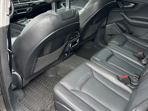 Used 2019 Audi Q7 3.0T Prestige w/ Prestige Package AWD/4WD image 15
