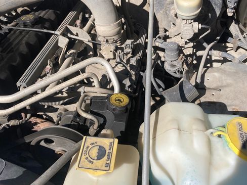 Used 2004 Jeep Wrangler 4WD image 19