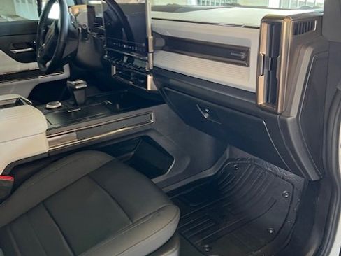 Used 2022 GMC Hummer EV Edition 1 w/ LPO, Illumination Package AWD/4WD image 13