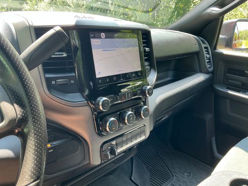 Used 2022 RAM 2500 Tradesman AWD/4WD image 9