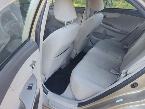 Used 2010 Toyota Corolla S FWD image 10