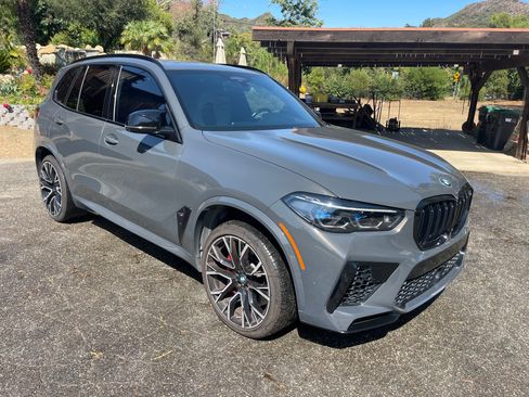 Used 2022 BMW X5 M w/ Competition Package 2 AWD/4WD image 2