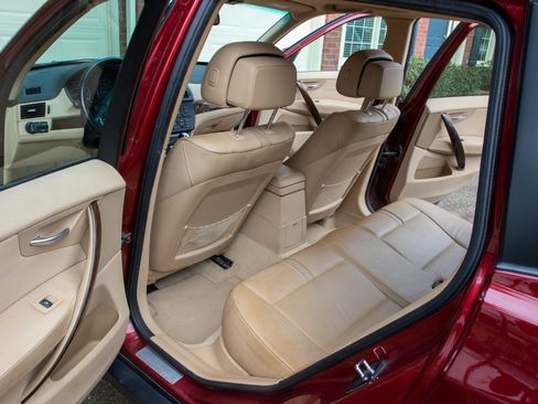 Used 2009 BMW X3 3.0i image 6