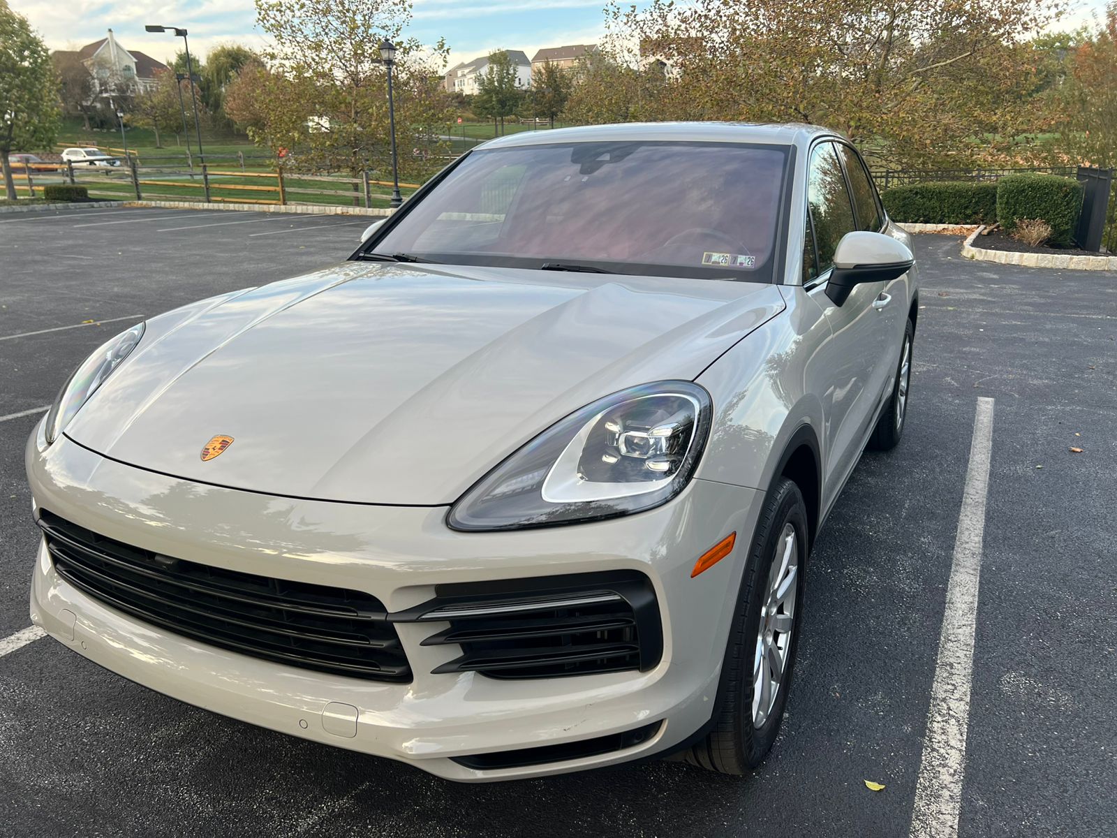 Used 2023 Porsche Cayenne Platinum Edition AWD/4WD image 4