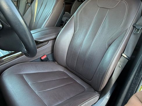 Used 2018 BMW X5 xDrive40e image 11