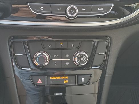 Used 2019 Buick Encore Preferred image 24