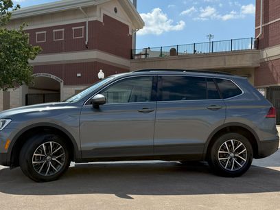 Used 2019 Volkswagen Tiguan SE